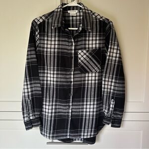 Beachlunchlounge Black /White Plaid Shirt